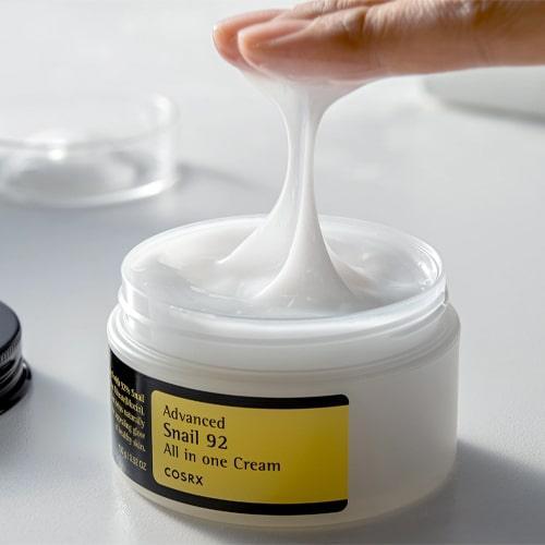 COSRX Advanced Snail 92 All In One Cream – Hydrating and Repairing Moisturizer with 92% Snail Secretion Filtrate for Skin Renewal
