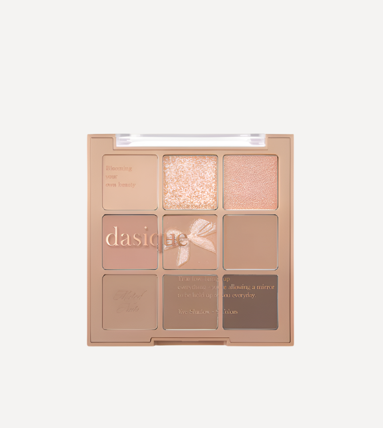 Dasique - Eyeshadow Palette Muted Nuts